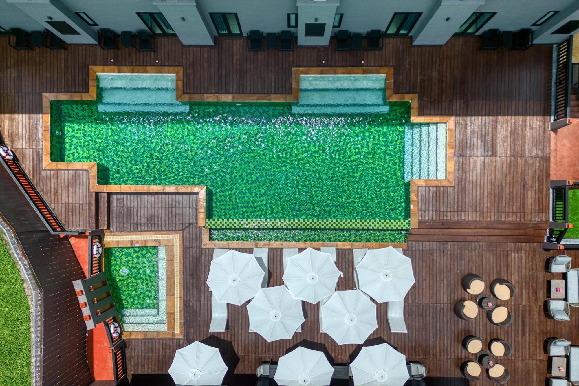 Tuana Hotels The Phulin Resort Karon Exterior photo