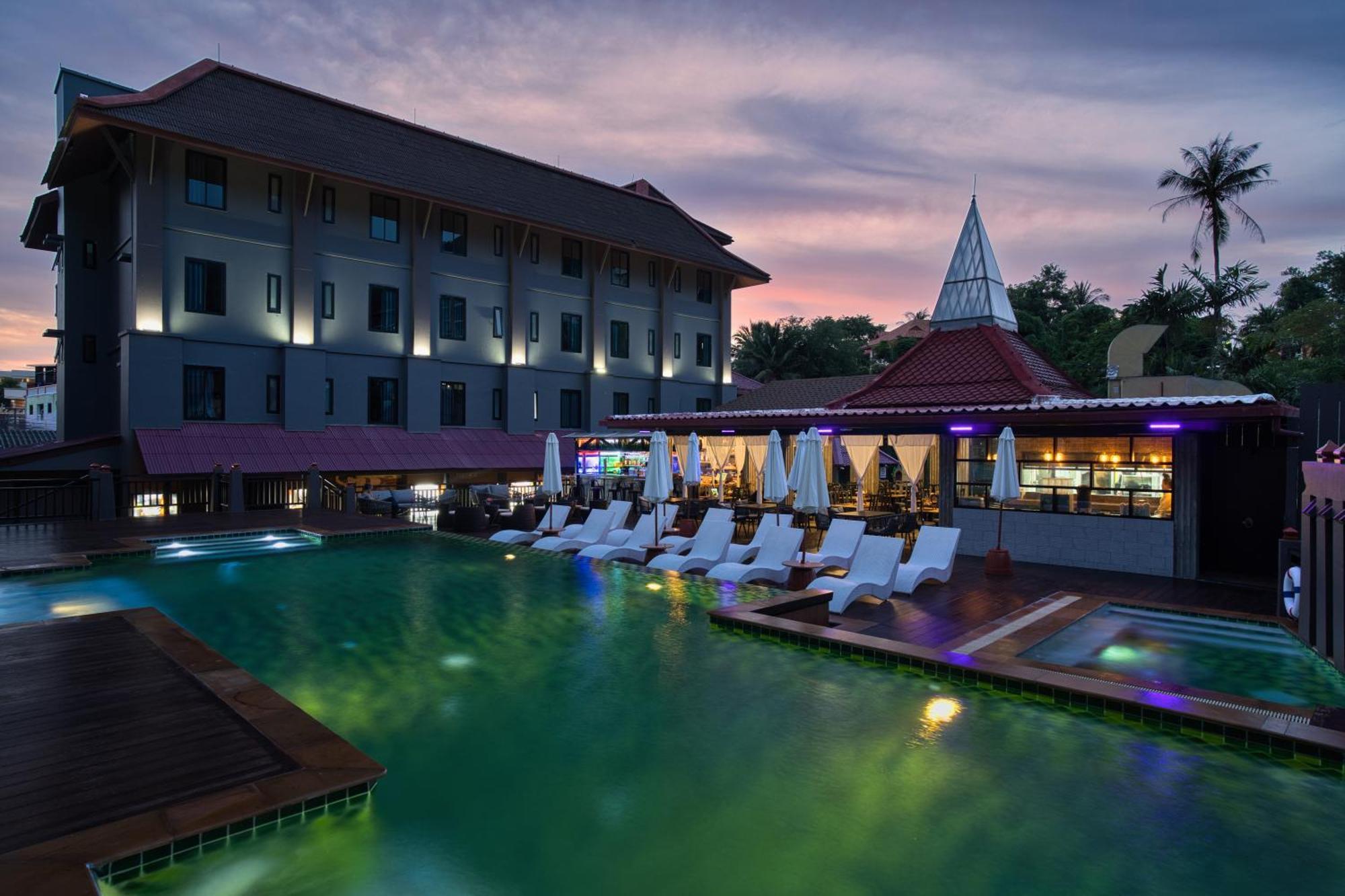 Tuana Hotels The Phulin Resort Karon Exterior photo